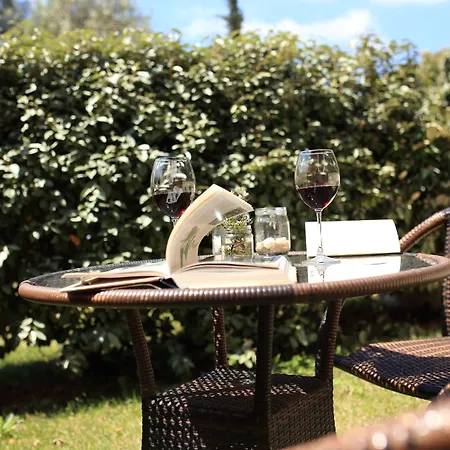 Hotell Country & Alghero