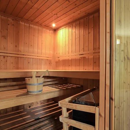 Country & 호텔 알게로