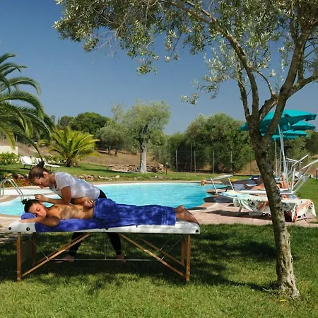 Country & 4* 阿尔盖罗